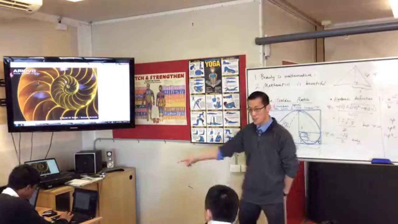 The Golden Spiral (brief demonstration) - YouTube