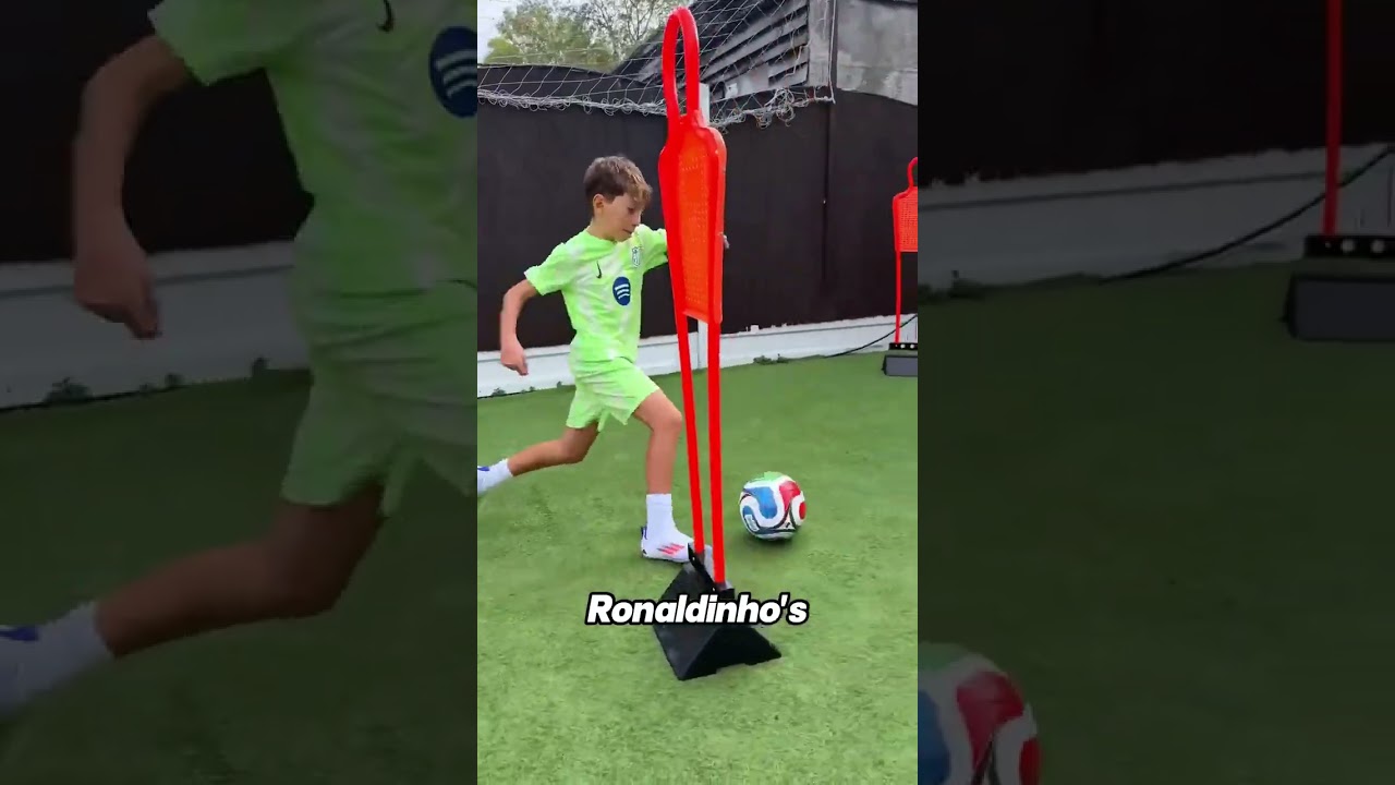 This is Valery Kostov. #footballtiktok #fyp #ronaldinho