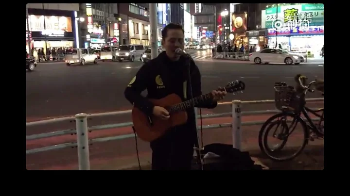 日本东京街头日语版《海阔天空》，女孩开始不知道他是中国人，后来一唱粤语直接泪奔 超好听Live - 天天要闻