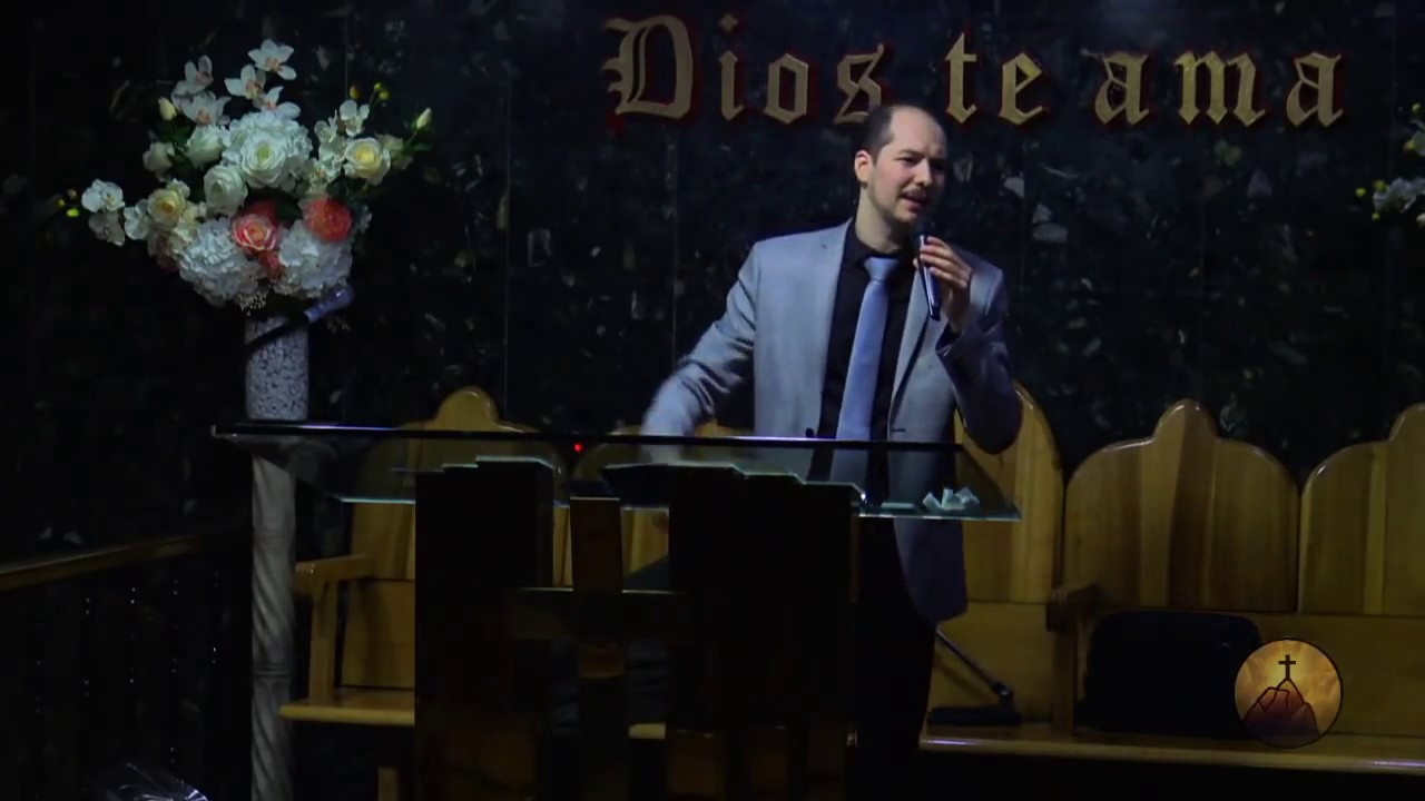 Eugenio González · Diferentes pero felices · 01/02/2019 culto religioso