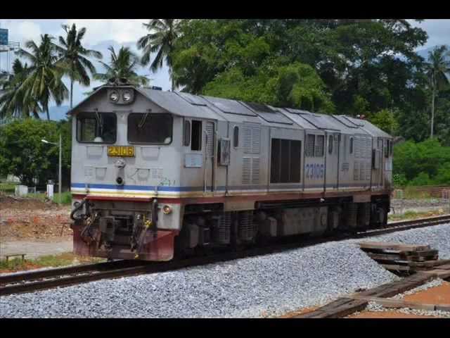 Kereta api tanah melayu