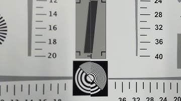 Comparison between PDAF and Contrast AF