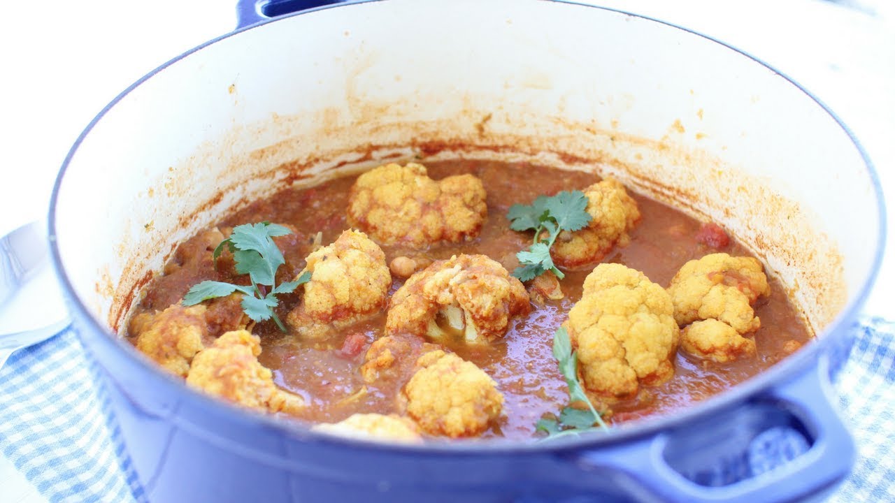 Cauliflower & Chickpea Curry - YouTube