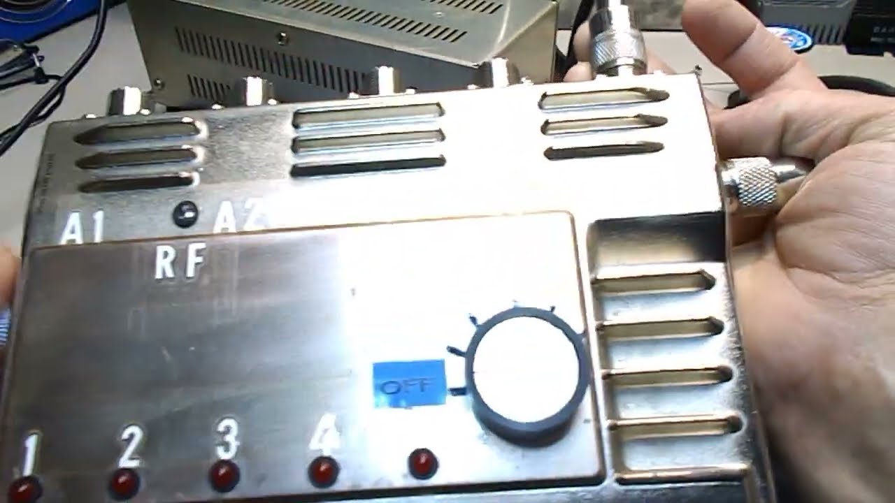 CONMUTADOR DE ANTENAS, modificación indicador detector de RF.