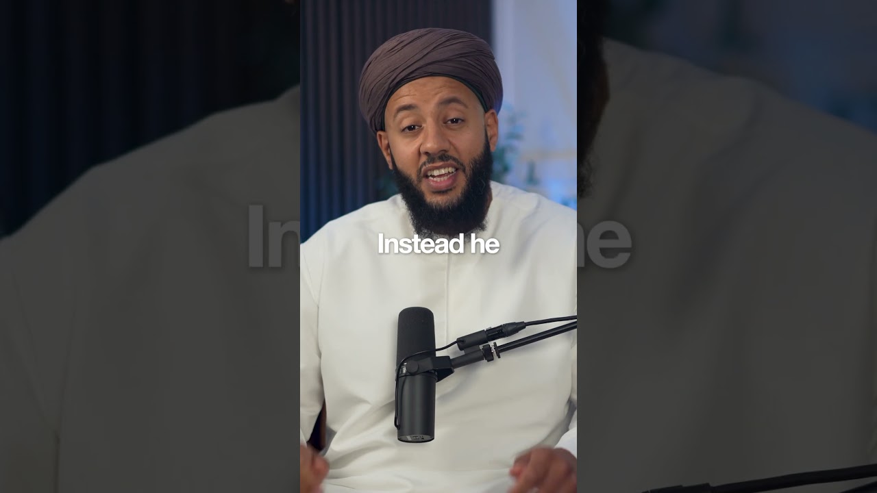The greatest leader isn’t the one who makes you feel he’s important. #Islam #Tazkiyah #prophetsaw