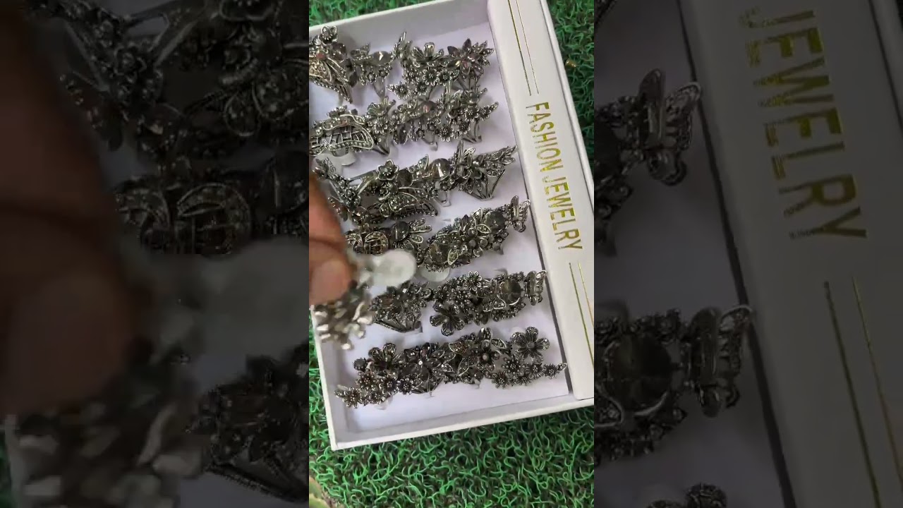 Smoky gray vintage finger rings 