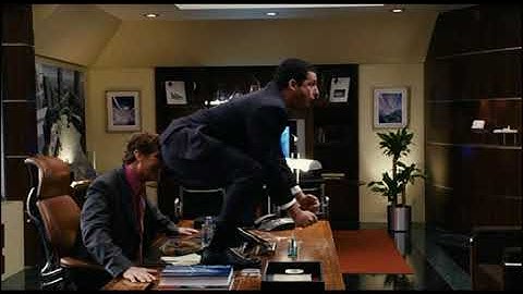 Scoreggia al capo ufficio