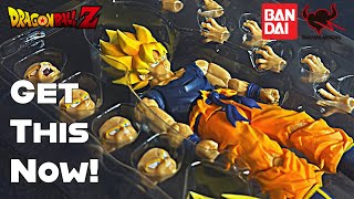 Super Saiyan Goku Fighter of Rage DRAGON BALL Z S.H. Figuarts Review! THE MOMENT THAT CHANGED ANIME! screenshot 5