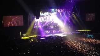 'Thrift Shop', Macklemore & Ryan Lewis in SF w/intro about swimming naked in the SF Bay, 12/7/2013