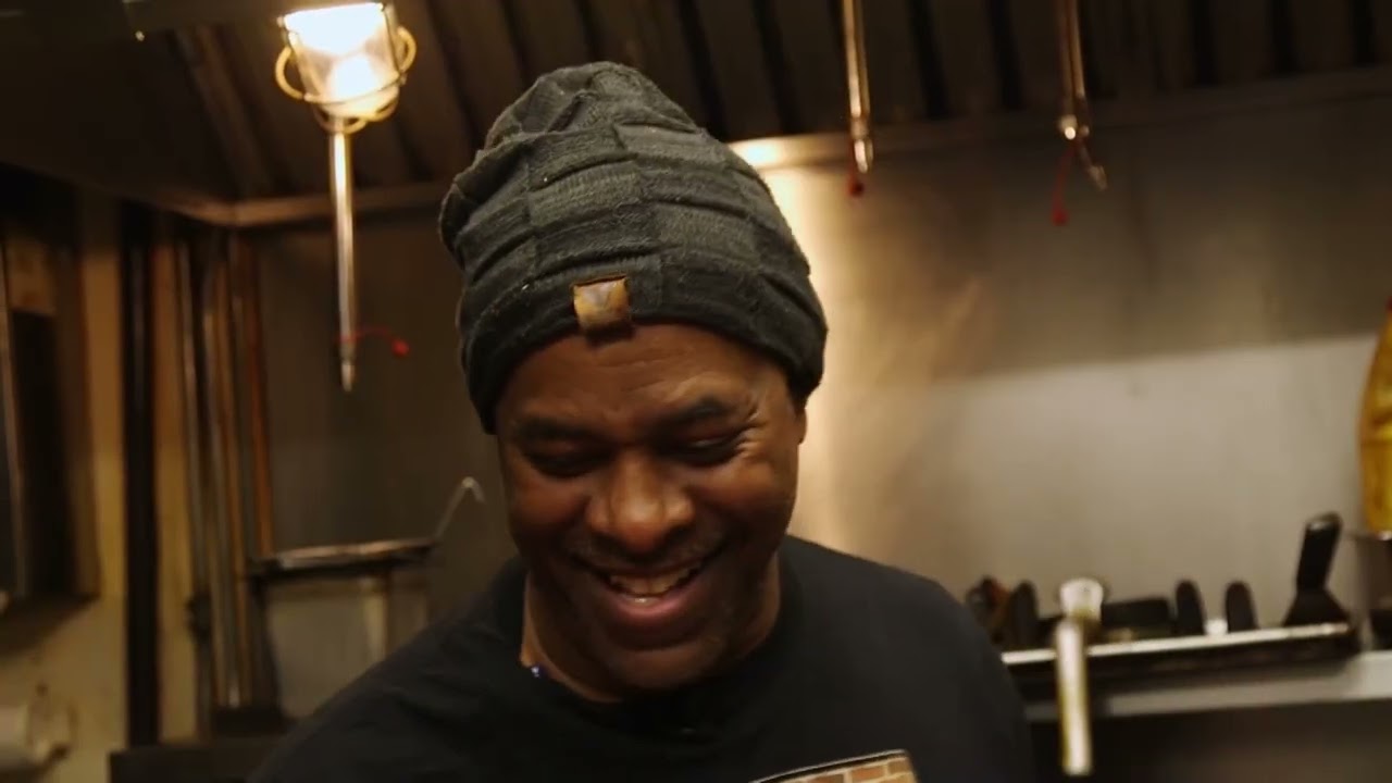 1402 | Полный эпизод | Детройт | Под радаром, Мичиган