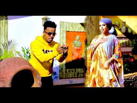 Mohamed Biibshe Ft Sacdiya Siman Gooni 2020 (Official Music Video)