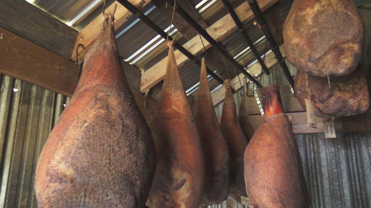 The "Tin- Man Stand" Smokehouse