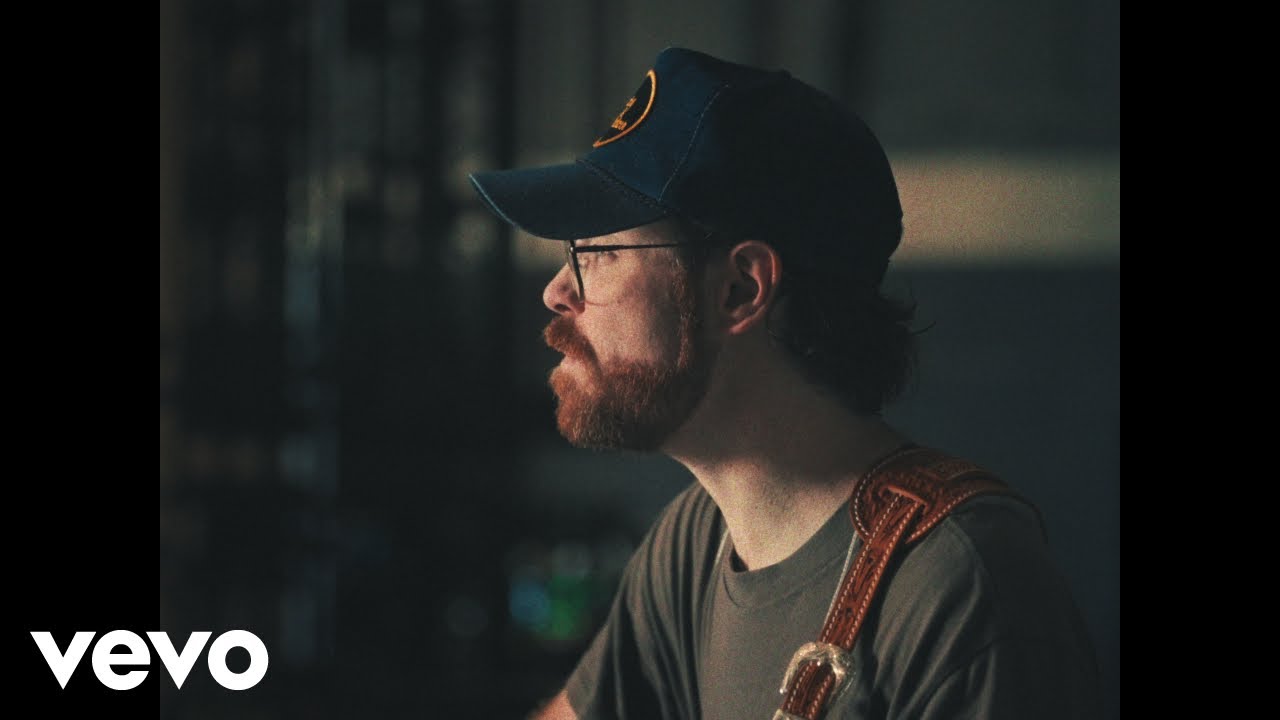 Wyatt McCubbin - All Outta You (Video)