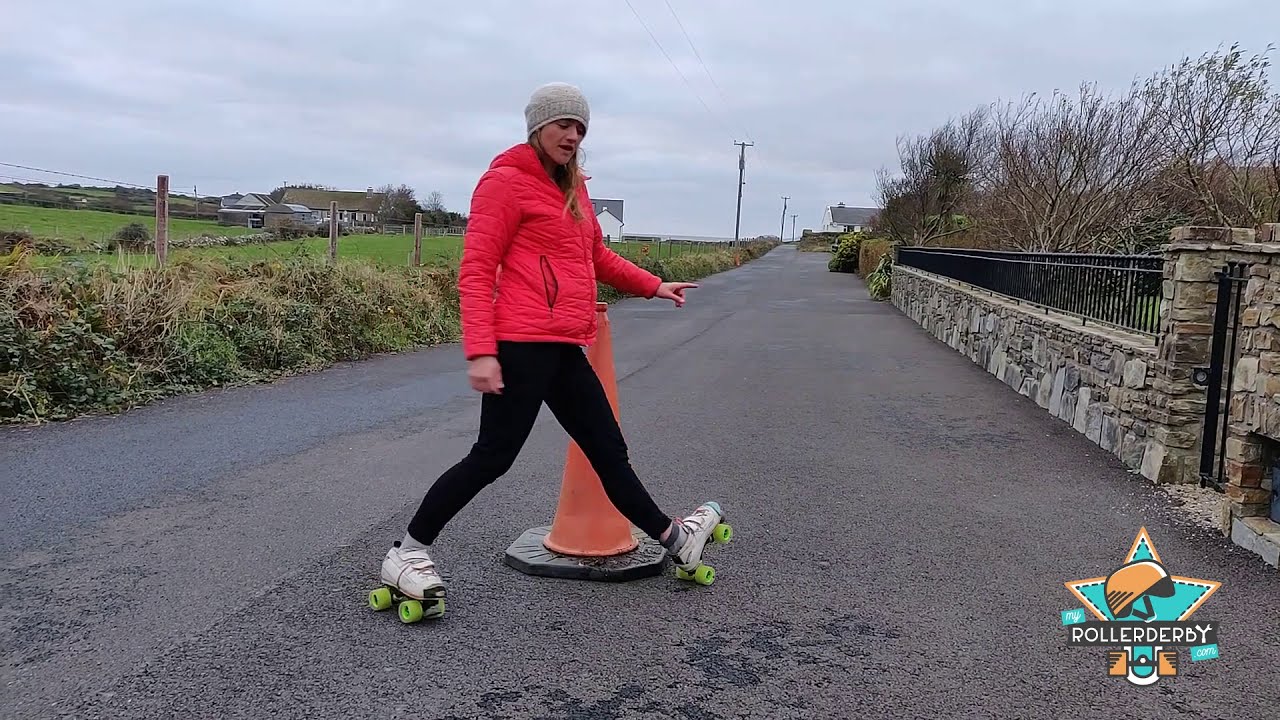LE PIED PIVOT - MYROLLERDERBY