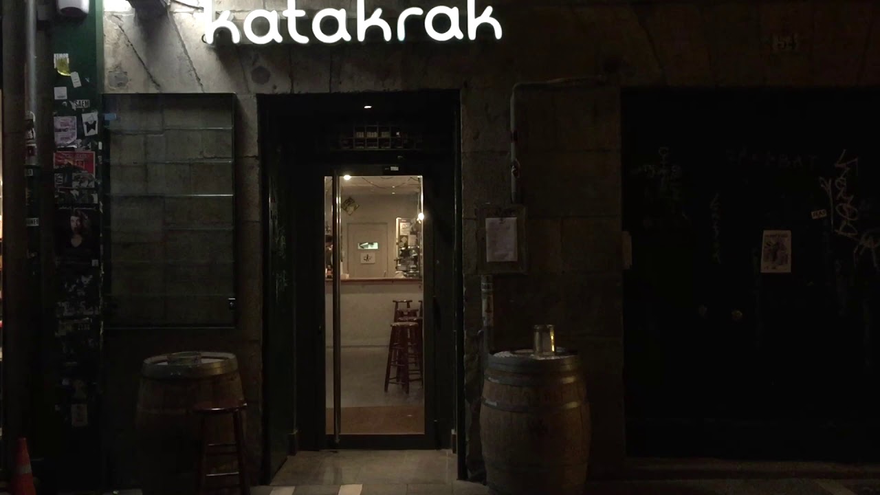 DISCONNECTED WORLD ( director‘s cut )