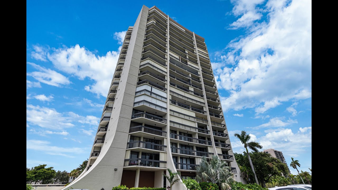 2000 Presidential Way # 402 West Palm Beach, FL 33401