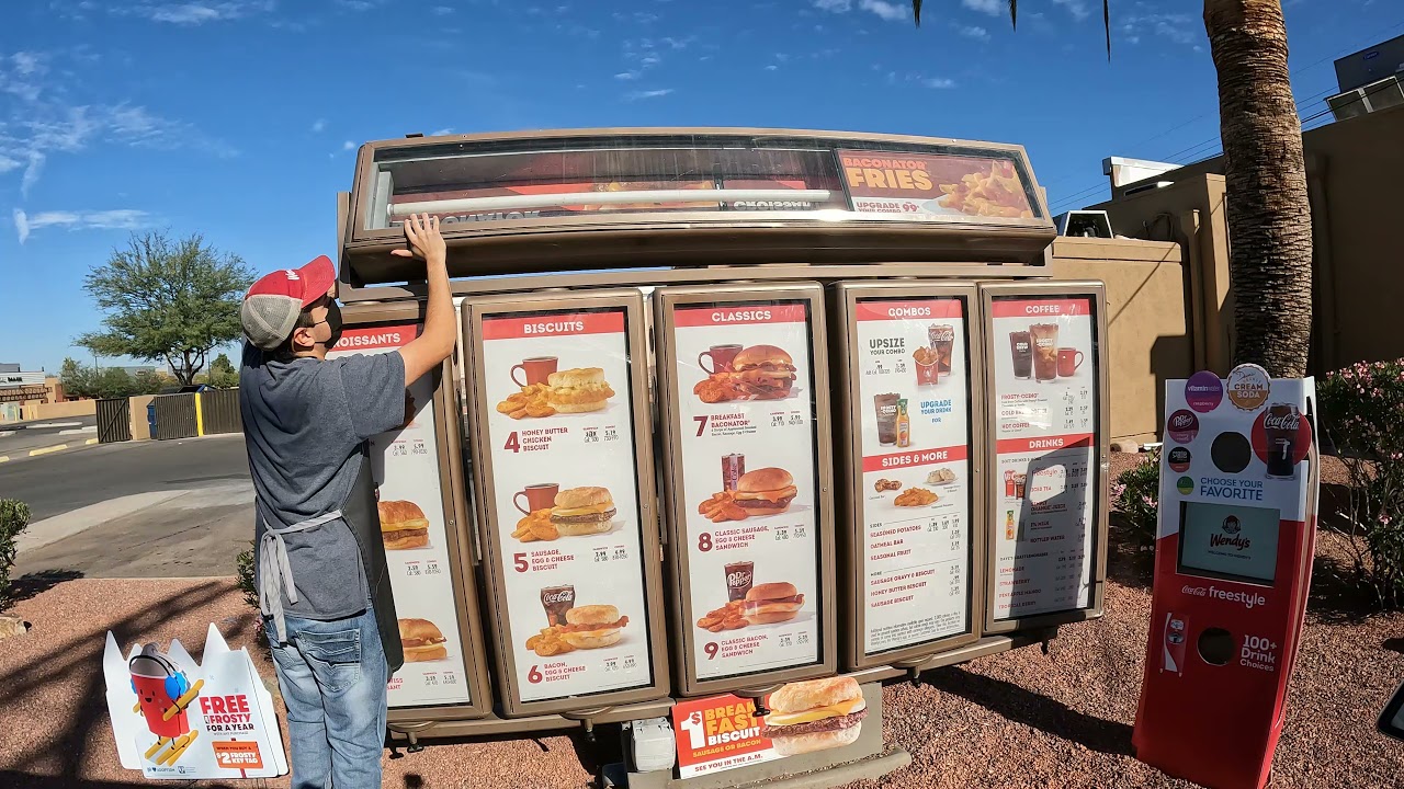 Wendy's Drive-Thru, Dave's Single, Menu Board Switch, 4301 N Oracle Rd, Tucson, Arizona 4 Dec 21 NGH