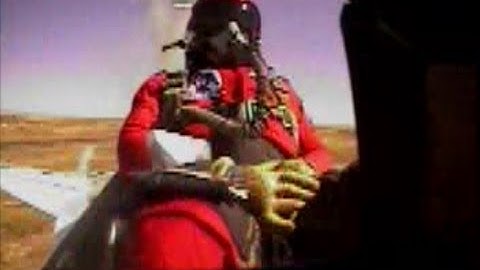 F-16 Cockpit View of Crash at Airshow Thunderbirds Jet Fighter Crashes and Pilot Ejects Before Fail