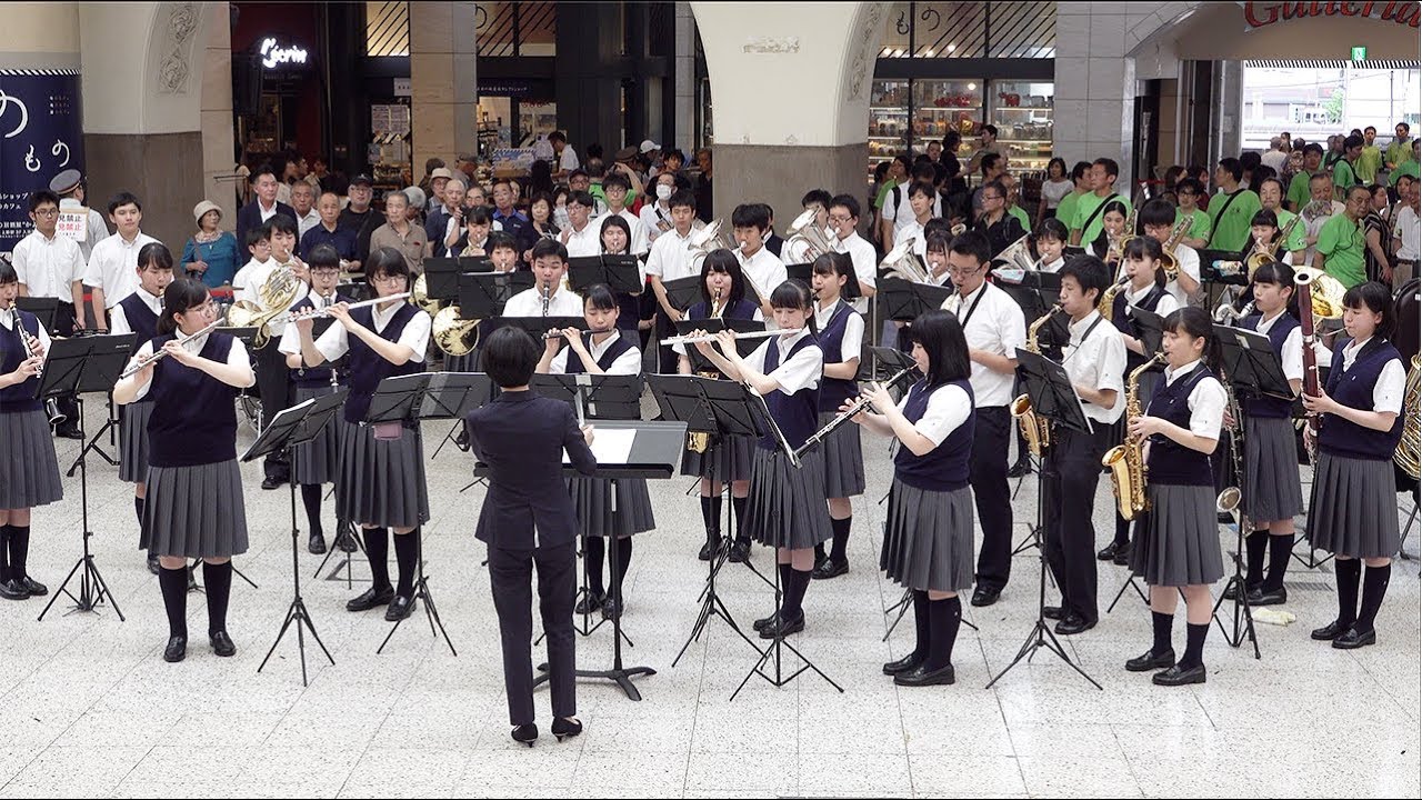 19 07 岩倉高等学校吹奏楽部 第36回うえの夏まつりパレード Jr上野駅コンコース会場 Youtube