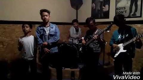Street Voices - Difficult Freedom (lagu populer)