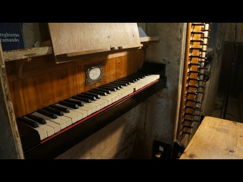 Video: Santa Mariya Assunta cherkovi (Chiesa di Santa Maria Assunta) tavsifi va fotosuratlari - Italiya: Positano