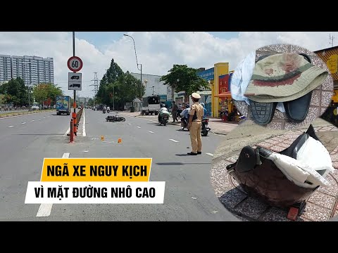 Video Vấp mặt đường nhô cao, người đàn ông ngã xe máy nguy... - youtube