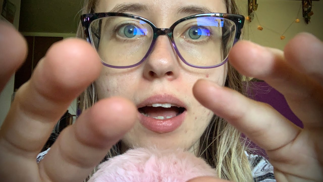 Om Nom ASMR | Wet Mouth Sounds and Hand Movements