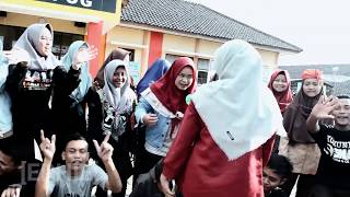 SATU JIWA - The Working Class Symphony  - ALL XII IPS