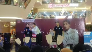 Jirayut Perilisan Single  Tanda Bahaya Cinta