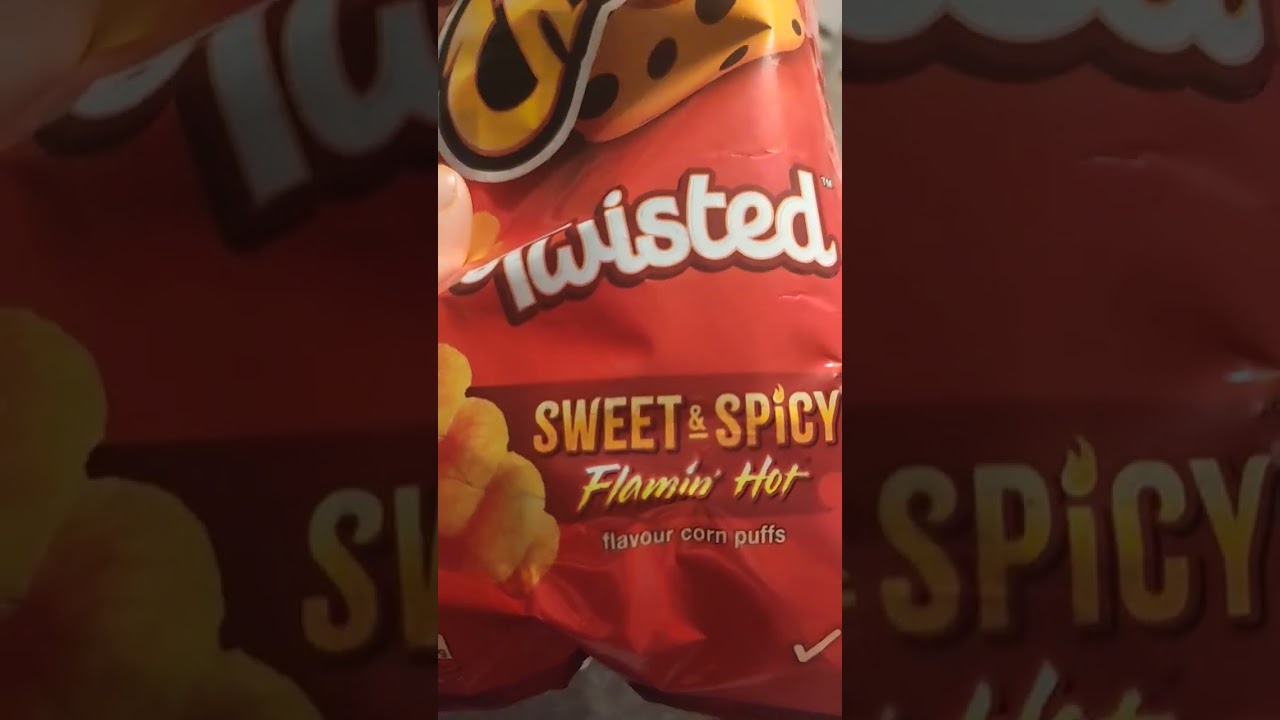 Cheetos Twisted sweet & spicy Flamin' hot jem