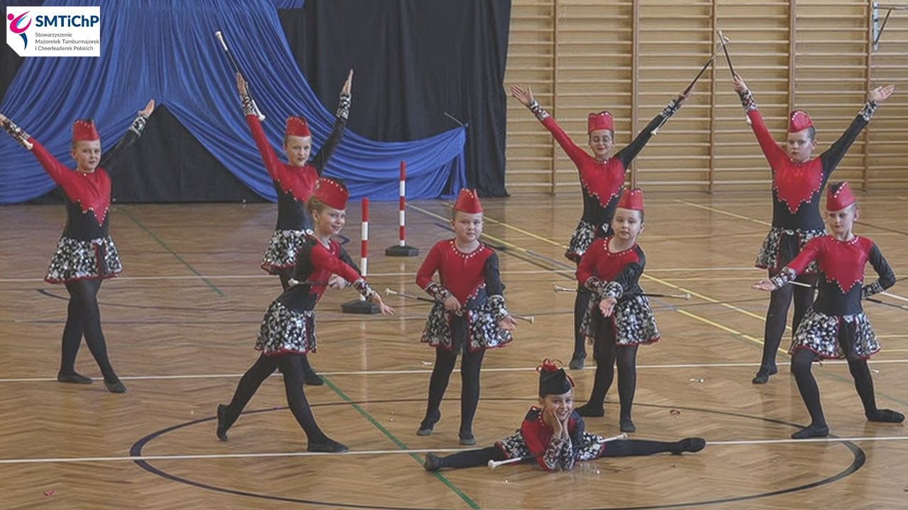 BATON KADETKI FORMACJE SCENA - MAŻORETKI AURUM GOK GORZYCE - SMTiChP / Pustków 2024 | PL - PO212