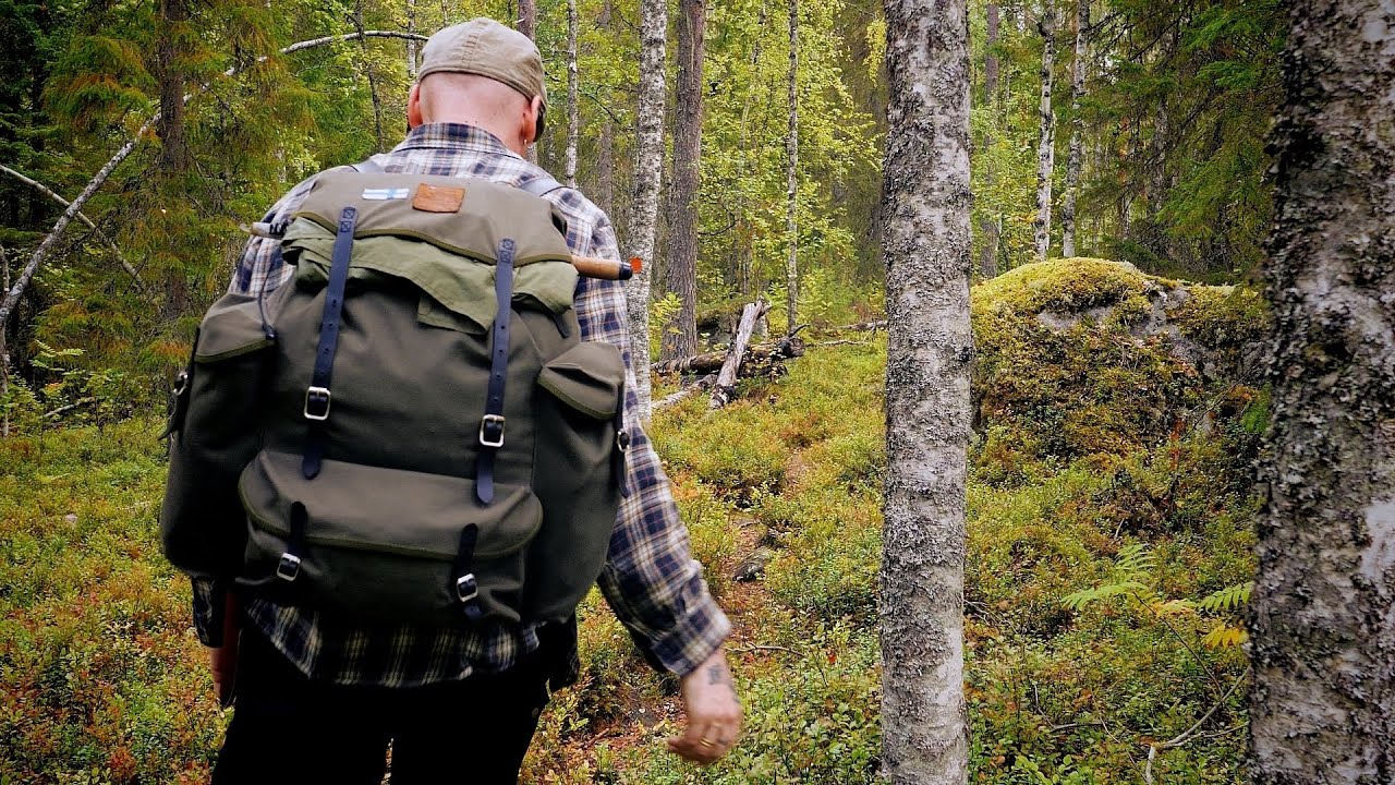 Rotko metsän keskellä | Retkellä Hiidenportin kansallispuistossa