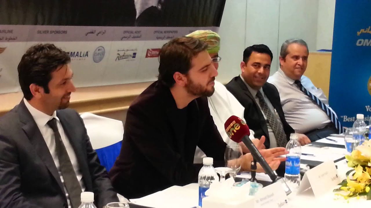 Sami Yusuf sings for the Oman media