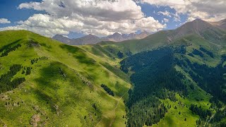 Ущелье Калмак-Ашуу. Долина Чон-Кемин. Кыргызстан.