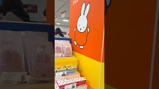 もう全部かわいい。バレンタイン特設売り場スタート #shorts #バレンタイン #チョコ