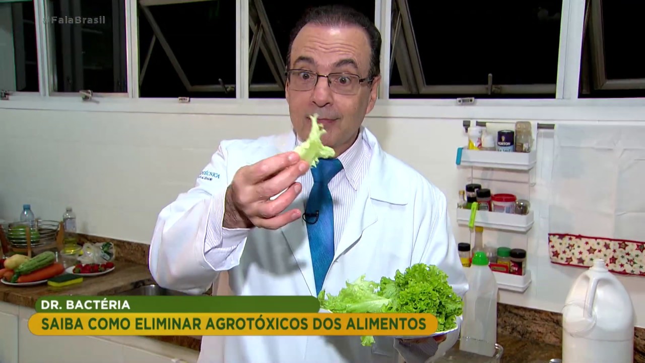 Dr. Bactéria ensina como eliminar agrotóxicos dos alimentos
