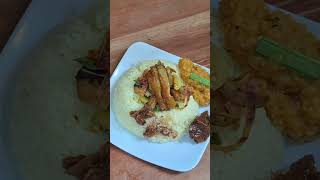 A lunch combo with traditional curries| Beef,Brinjal moju,Dhal and Gotukole#foodshorts#lunch