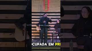 Qual é a igreja que prega isso?? nós precisamos dessa palavra.. #profundidade #fe #alinhamento