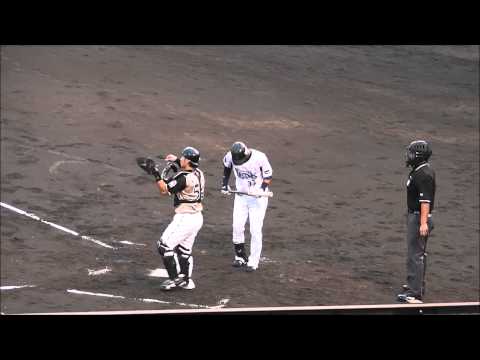 横浜DeNA 打席に入る乙坂選手～2013/6/18@平塚