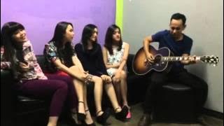 Seindah Biasa - Blink dan Pongki Barata (acoustic)