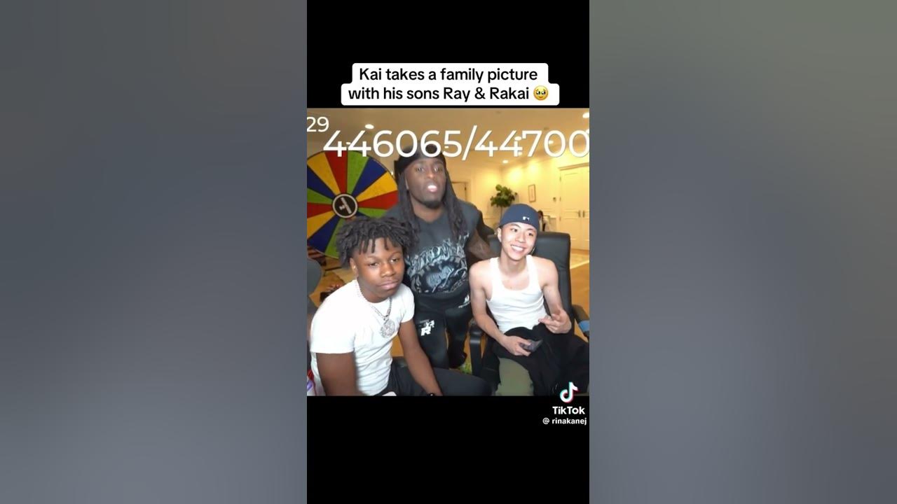 kai takes a family picture with his son rakai and ray π #kai #rakai #ray #family #funny - YouTube