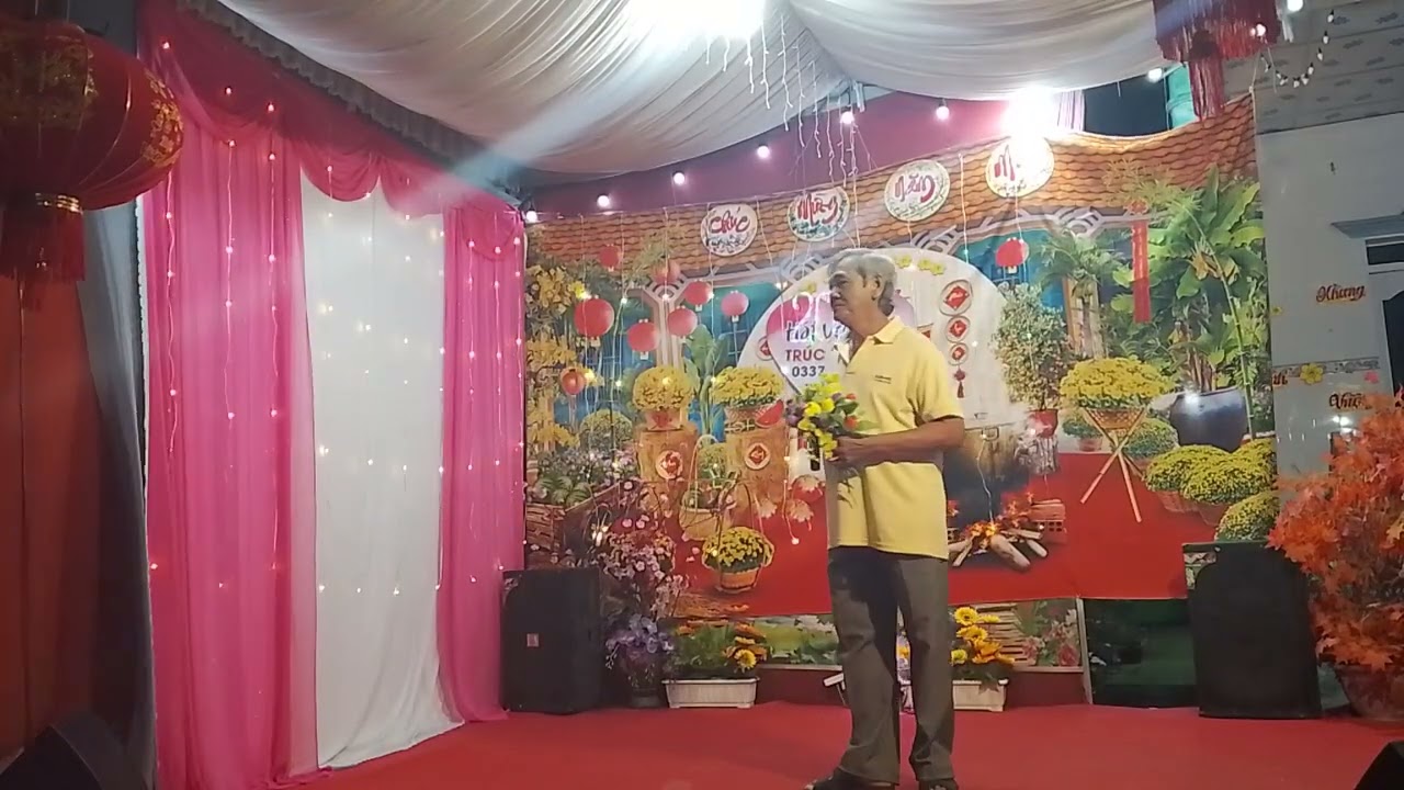 Chú Sáu mới một chuyến bay đêm