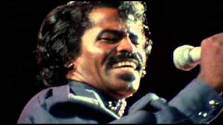 Miniatura de vídeo de "James Brown - "The Payback", from doc. "Soul Power" - Kinshasa, 1974.mov"