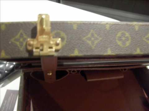 Louis Vuitton Authentication - ITEM 11 ATTACHE-CASE PLAT in Monogram 