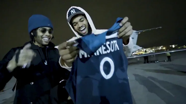 Karl-Anthony Towns met up with DAngelo Russell at ...