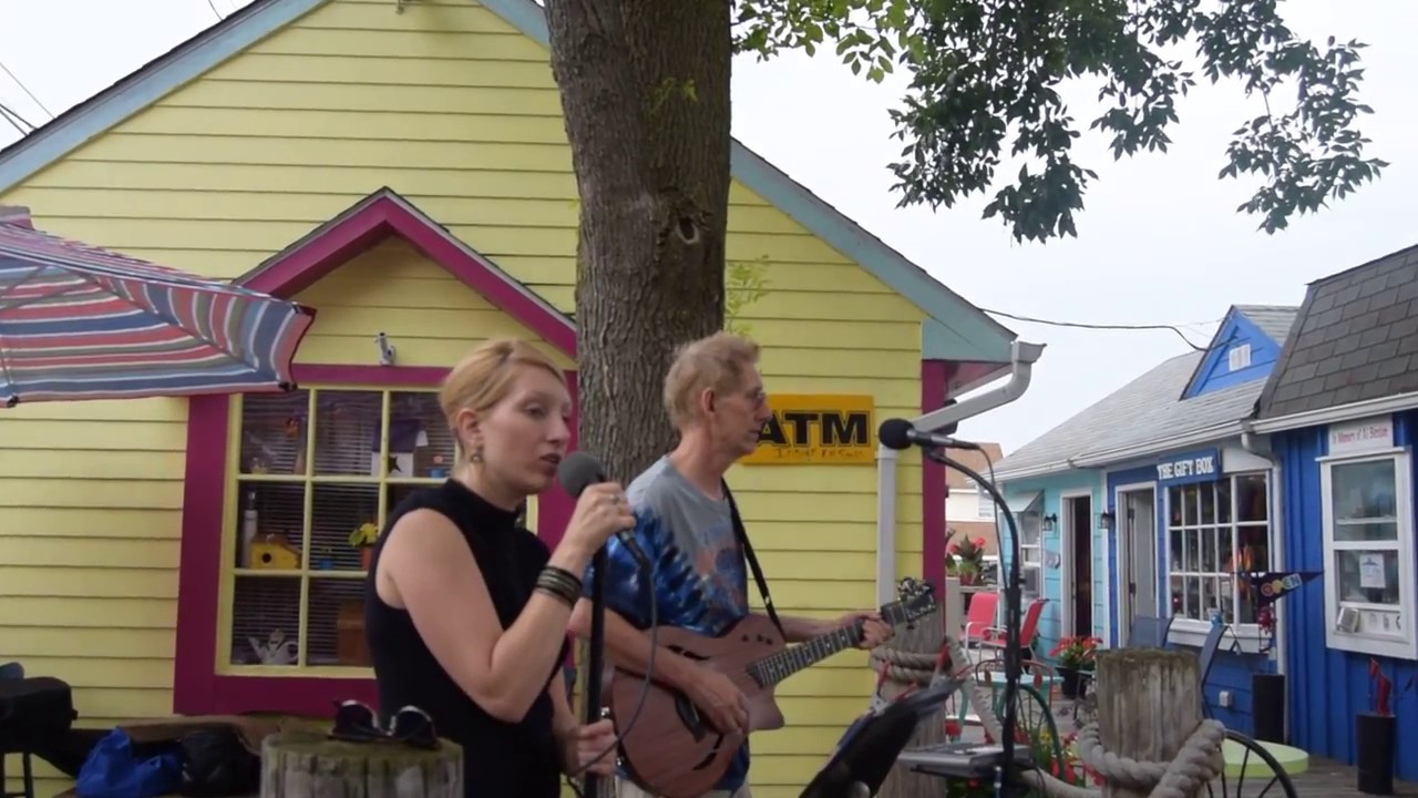 I've Just Seen a face - Tom & Sarah Wright