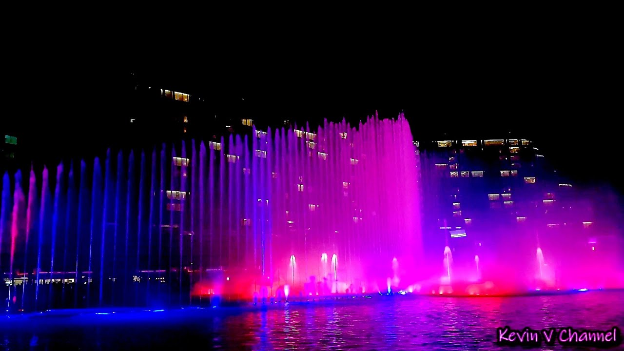 World's Largest Multicolor Dancing Fountain - Okada Manila | VLOG 51