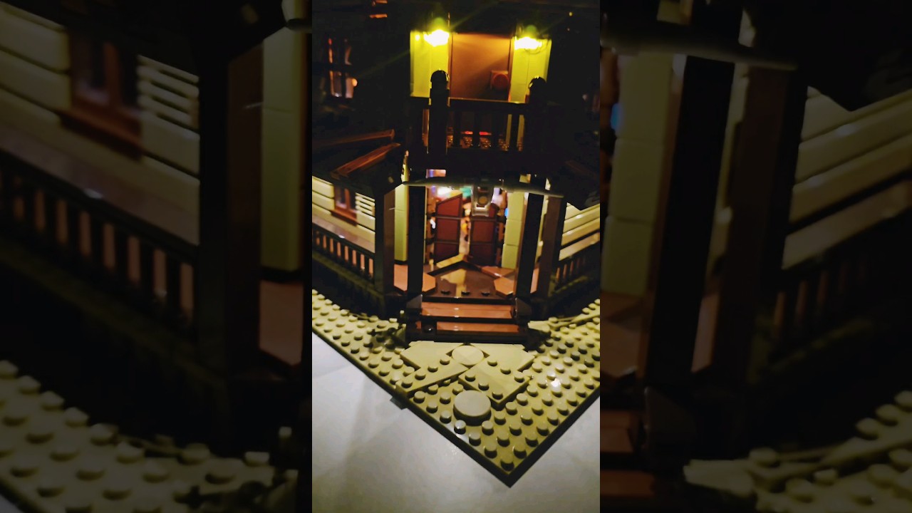 Nighttime FUNWHOLE Western Saloon (F9021)[2026 pcs] 