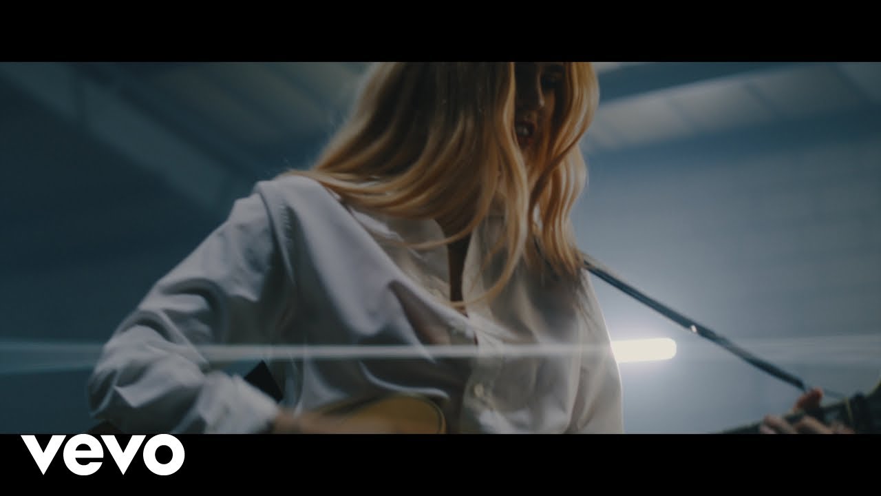 Milly Pye - Boys R Drugs