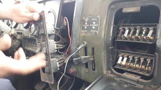Урал 4320 часть 3 ремонт электропроводки .